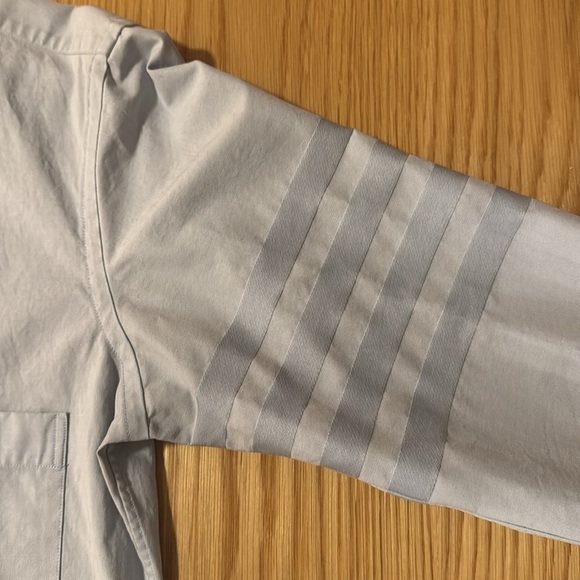 Thom Browne dress shirt size 2. Purchased new in Paris in December 2021. - Picture 4 of 5